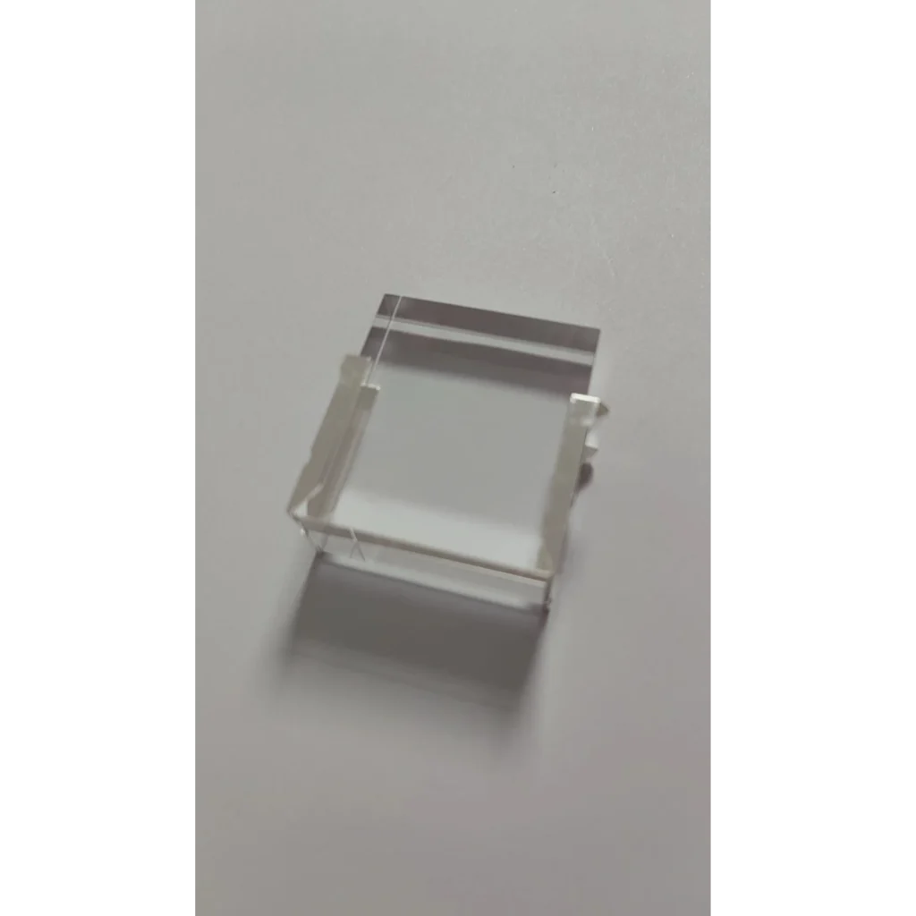What Is Lumenis SapphireCool Light Guide Bigger?